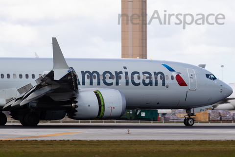 American Airlines Boeing 737-8 MAX (N321TG) at  Miami - International, United States