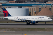 Delta Air Lines Airbus A320-211 (N321US) at  New York - John F. Kennedy International, United States