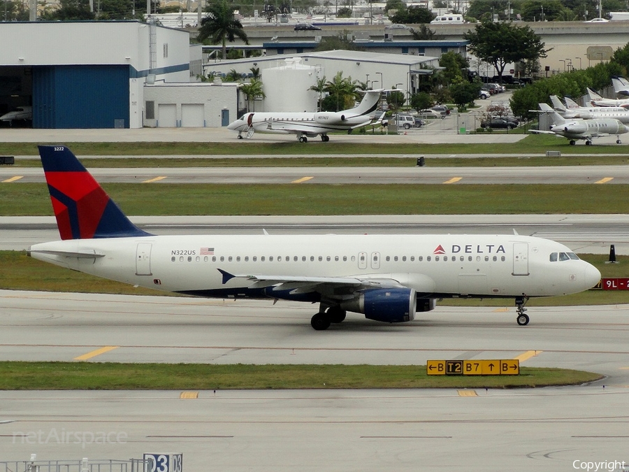 Delta Air Lines Airbus A320-211 (N322US) | Photo 19920