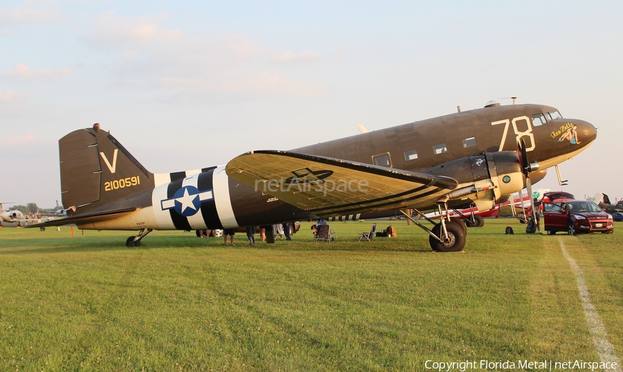 (Private) Douglas C-47A Skytrain (N3239T) | Photo 307448