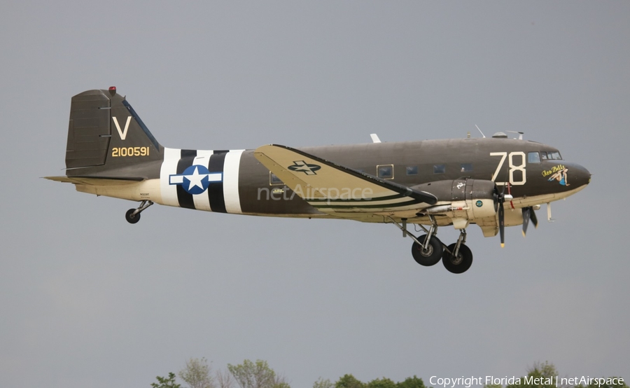(Private) Douglas C-47A Skytrain (N3239T) | Photo 307449