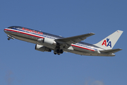 American Airlines Boeing 767-223(ER) (N323AA) at  Los Angeles - International, United States