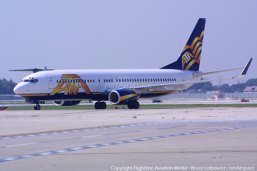 ATA - American Trans Air Boeing 737-83N (N323TZ) | Photo 189577