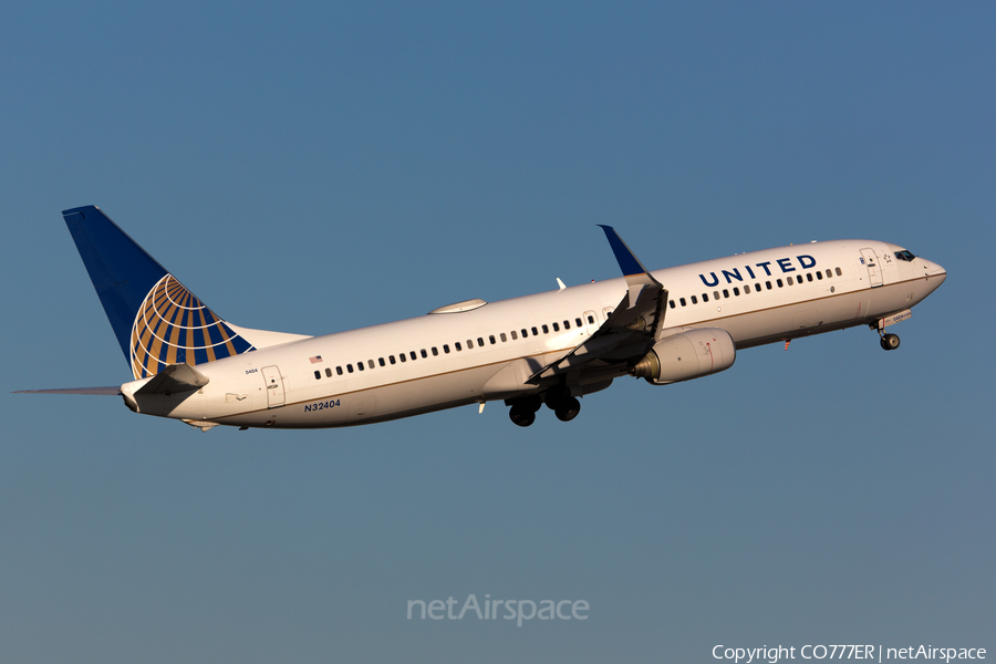 United Airlines Boeing 737-924 (N32404) | Photo 153233