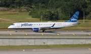 JetBlue Airways Embraer ERJ-190AR (ERJ-190-100IGW) (N324JB) at  Tampa - International, United States