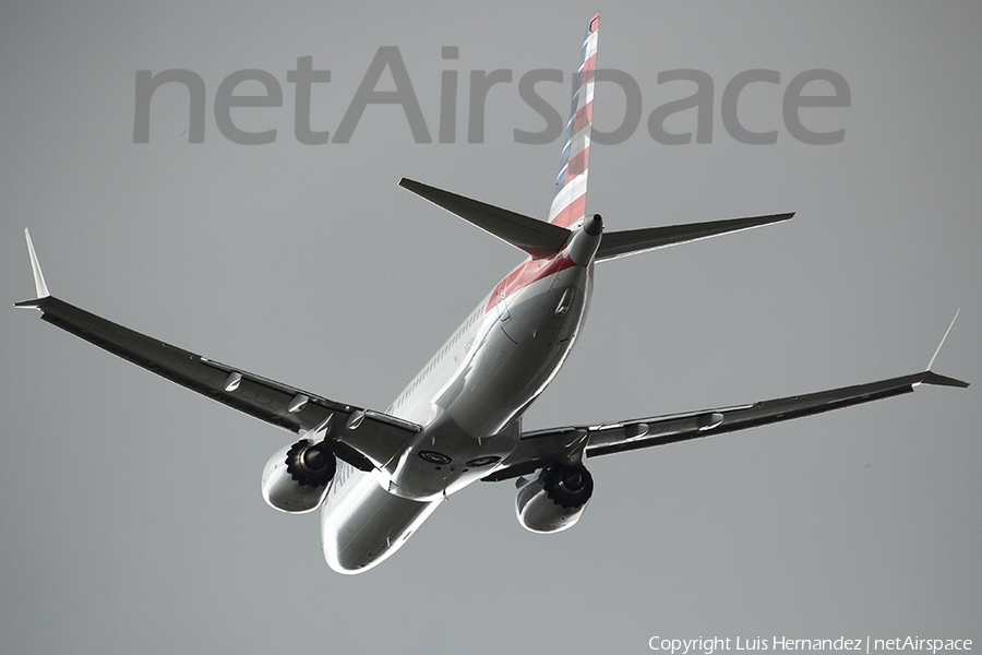 American Airlines Boeing 737 MAX 8 (N324RA) | Photo 452091