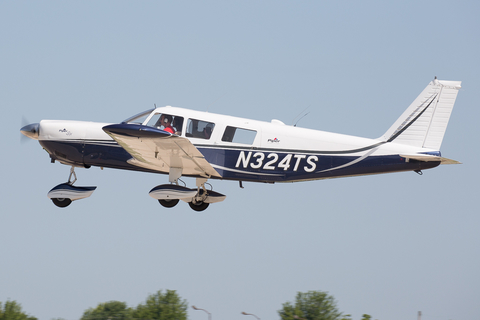 (Private) Piper PA-32-260 Cherokee Six (N324TS) at  Oshkosh - Wittman Regional, United States