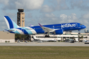 JetBlue Airways Airbus A220-300 (N3255J) at  Ft. Lauderdale - International, United States