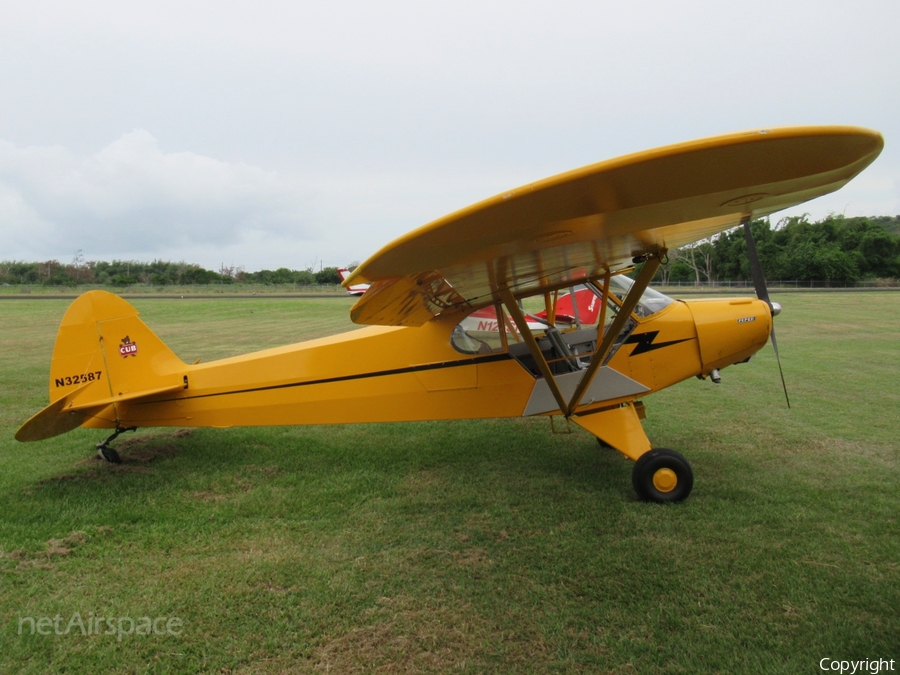 (Private) Piper J3C-65 Cub (N32587) | Photo 509222