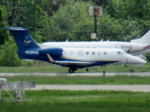 AirShare Embraer EMB-505 Phenom 300 (N325AS) at  Teterboro, United States