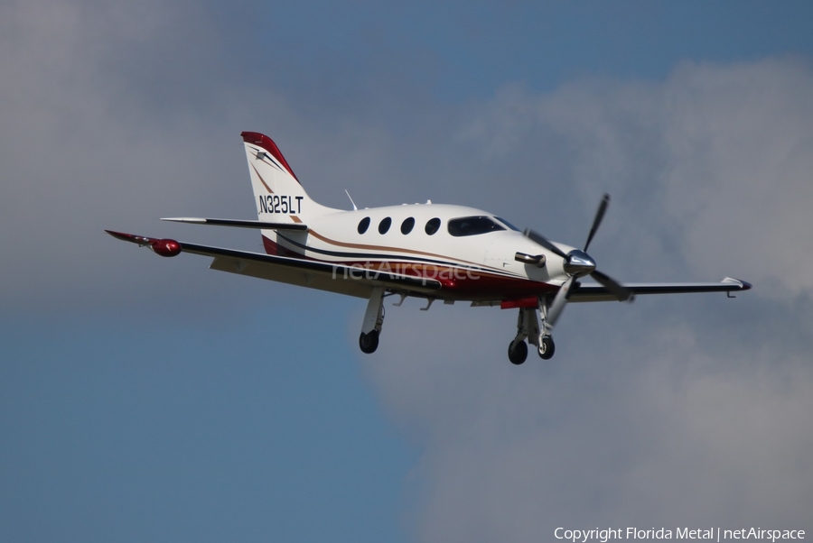 (Private) Epic LT Dynasty (N325LT) | Photo 579514