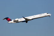 Delta Connection (Endeavor Air) Bombardier CRJ-900LR (N325PQ) at  Houston - George Bush Intercontinental, United States