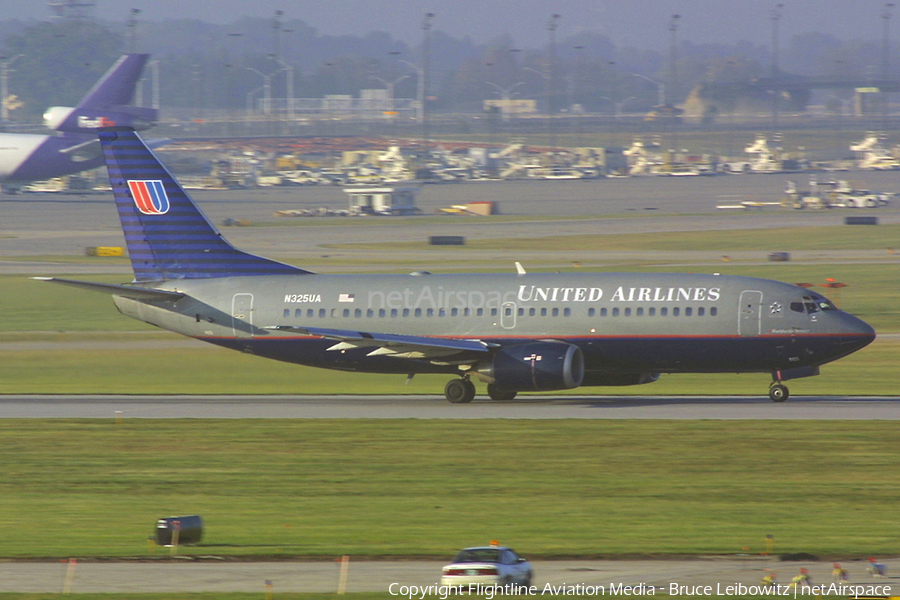 United Airlines Boeing 737-322 (N325UA) | Photo 184206