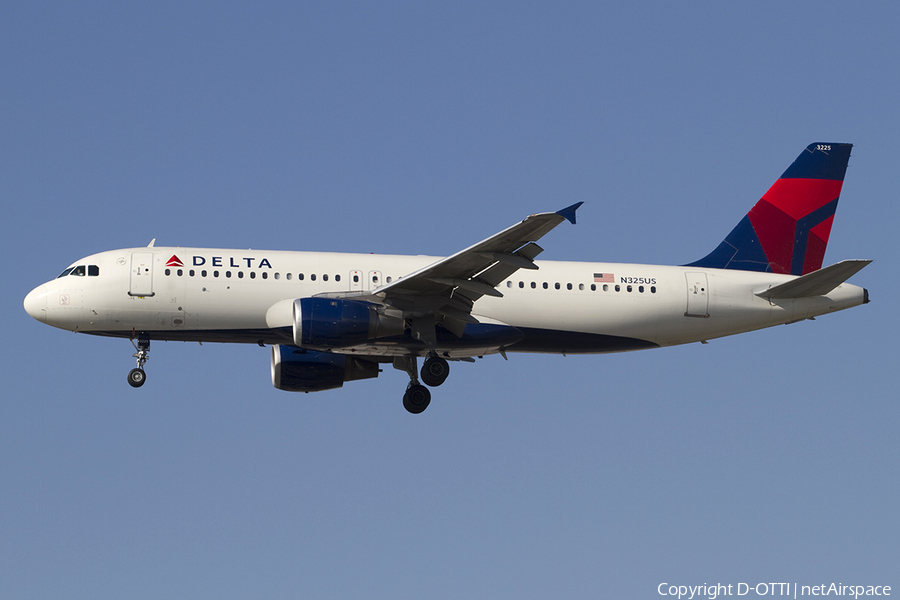 Delta Air Lines Airbus A320-211 (N325US) | Photo 338553