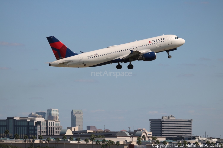 Delta Air Lines Airbus A320-211 (N325US) | Photo 579528