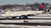 Delta Air Lines Airbus A321-211 (N326DN) at  Boston - Logan International, United States