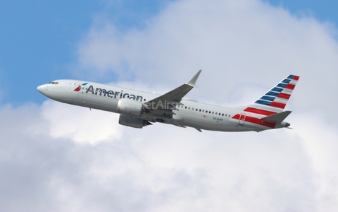 American Airlines Boeing 737-8 MAX (N326RP) at  Miami - International, United States