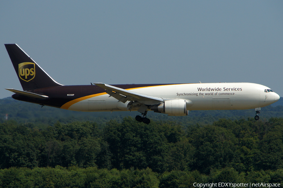 United Parcel Service Boeing 767-34AF(ER) (N326UP) | Photo 292255