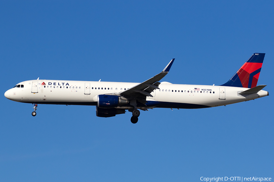 Delta Air Lines Airbus A321-211 (N327DN) | Photo 566646