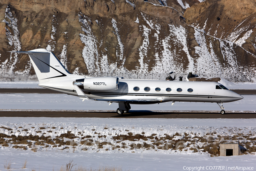 (Private) Gulfstream G-IV SP (N327TL) | Photo 38402