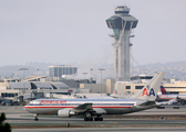 American Airlines Boeing 767-223(ER) (N328AA) at  Los Angeles - International, United States