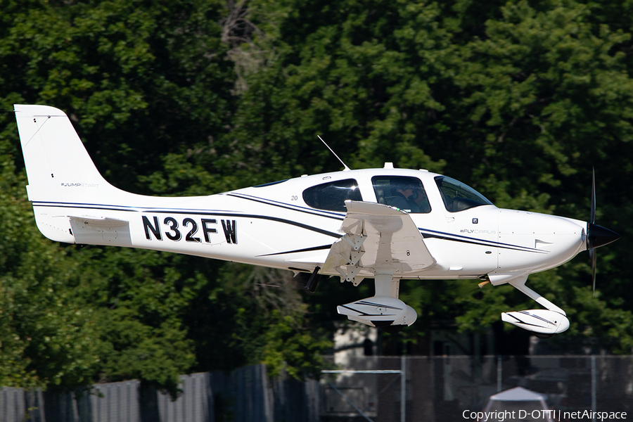 (Private) Cirrus SR20 G6 #JumpStart (N32FW) | Photo 635497