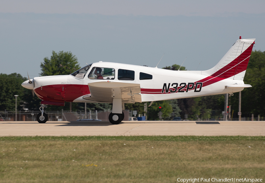 (Private) Piper PA-28R-200 Cherokee Arrow (N32PD) | Photo 529319