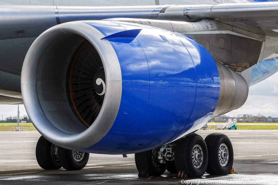 Orbis McDonnell Douglas MD-10-30F (N330AU) | Photo 148758