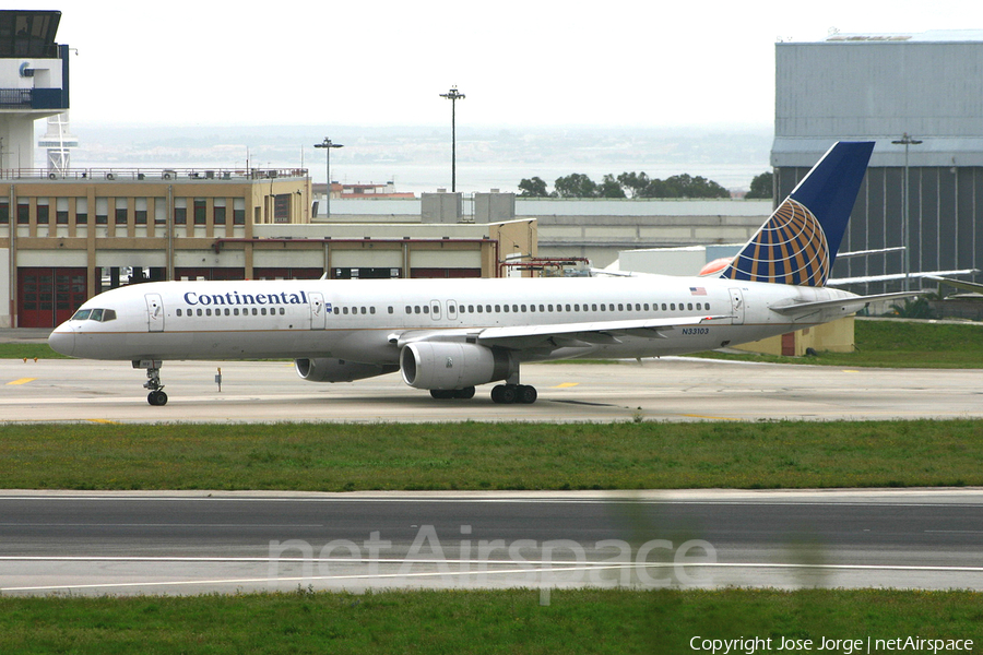 Continental Airlines Boeing 757-224 (N33103) | Photo 515946
