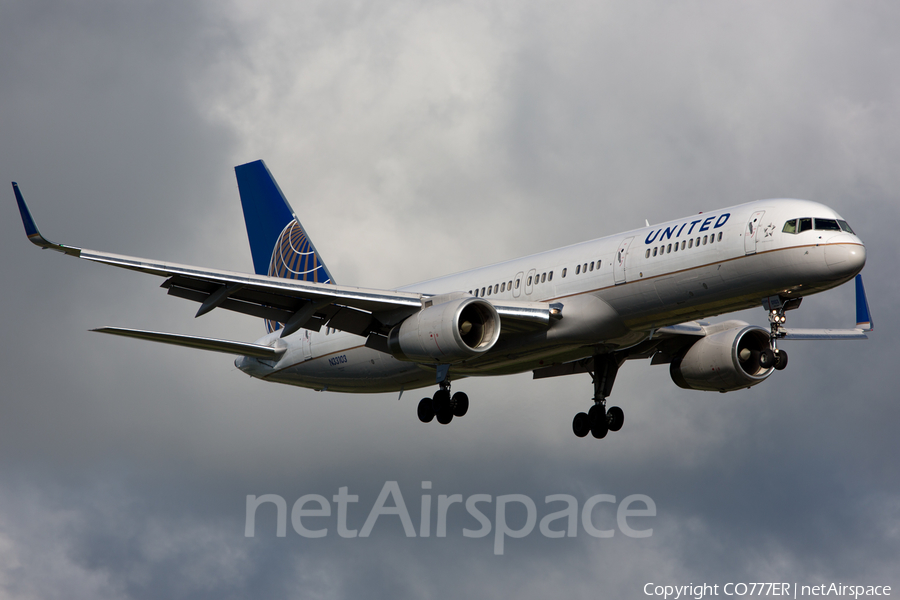 United Airlines Boeing 757-224 (N33103) | Photo 51124