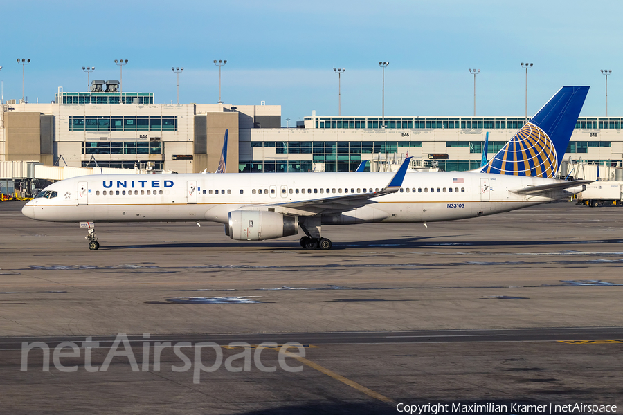United Airlines Boeing 757-224 (N33103) | Photo 563570