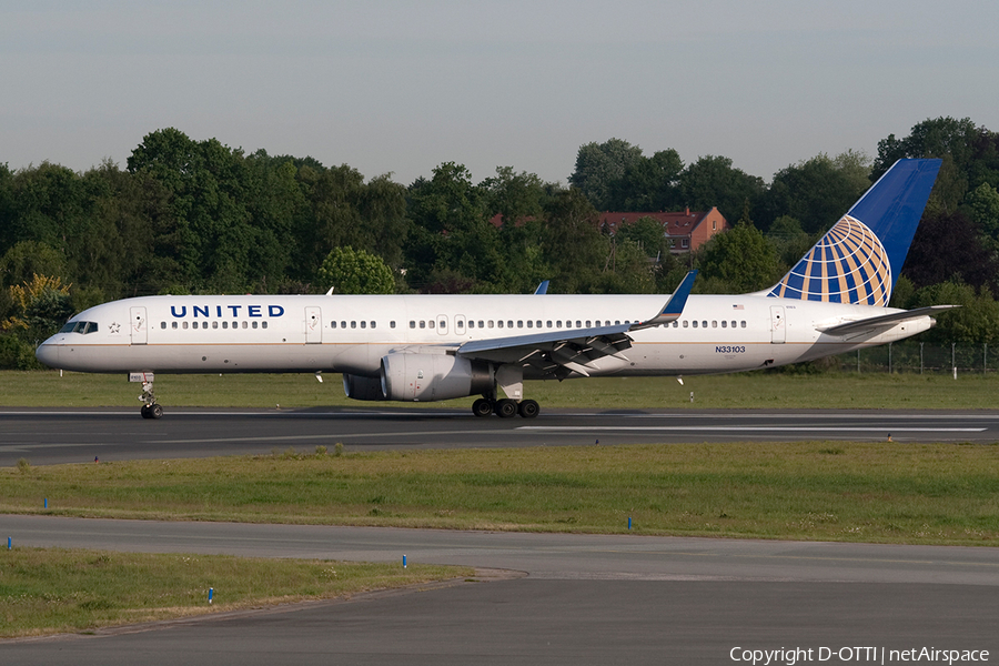 United Airlines Boeing 757-224 (N33103) | Photo 359614