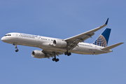 Continental Airlines Boeing 757-224 (N33132) at  Houston - George Bush Intercontinental, United States