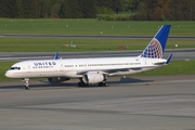 United Airlines Boeing 757-224 (N33132) at  Hamburg - Fuhlsbuettel (Helmut Schmidt), Germany