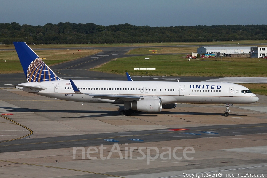 United Airlines Boeing 757-224 (N33132) | Photo 54525