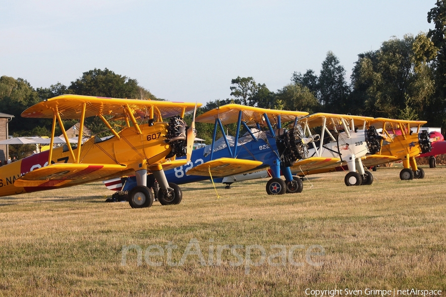 (Private) Boeing Stearman A75N1 (N33162) | Photo 457082