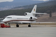 Executive Jet Management Dassault Falcon 900EX (N331MC) at  Kelowna - International, Canada
