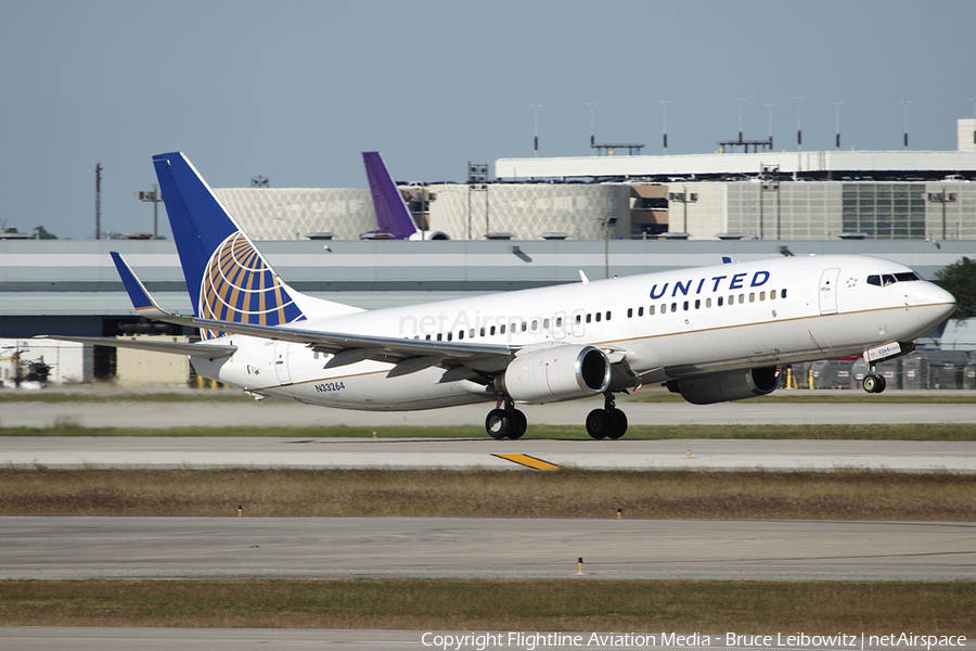 United Airlines Boeing 737-824 (N33264) | Photo 86742