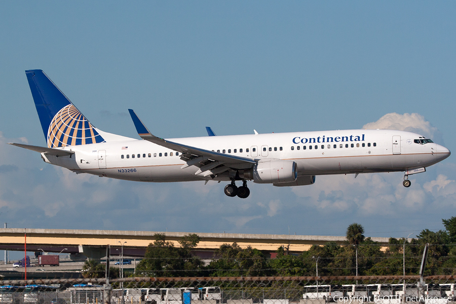 Continental Airlines Boeing 737-824 (N33266) | Photo 234041