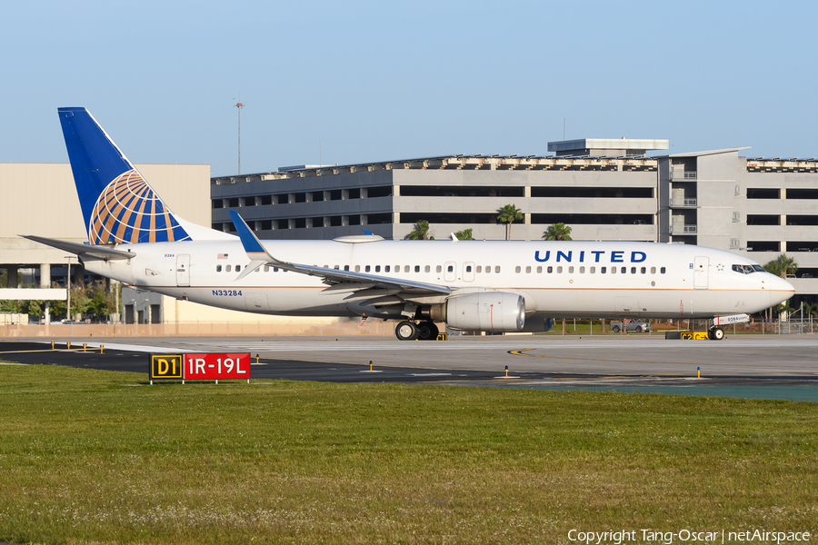 United Airlines Boeing 737-824 (N33284) | Photo 622914
