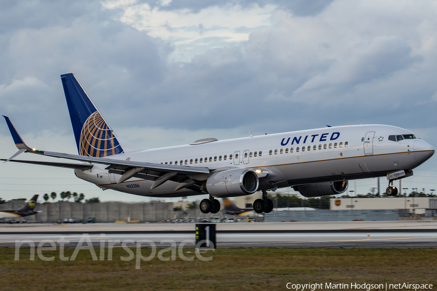 United Airlines Boeing 737-824 (N33286) | Photo 335115