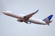 United Airlines Boeing 737-824 (N33289) at  Los Angeles - International, United States