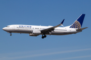 United Airlines Boeing 737-824 (N33294) at  Los Angeles - International, United States