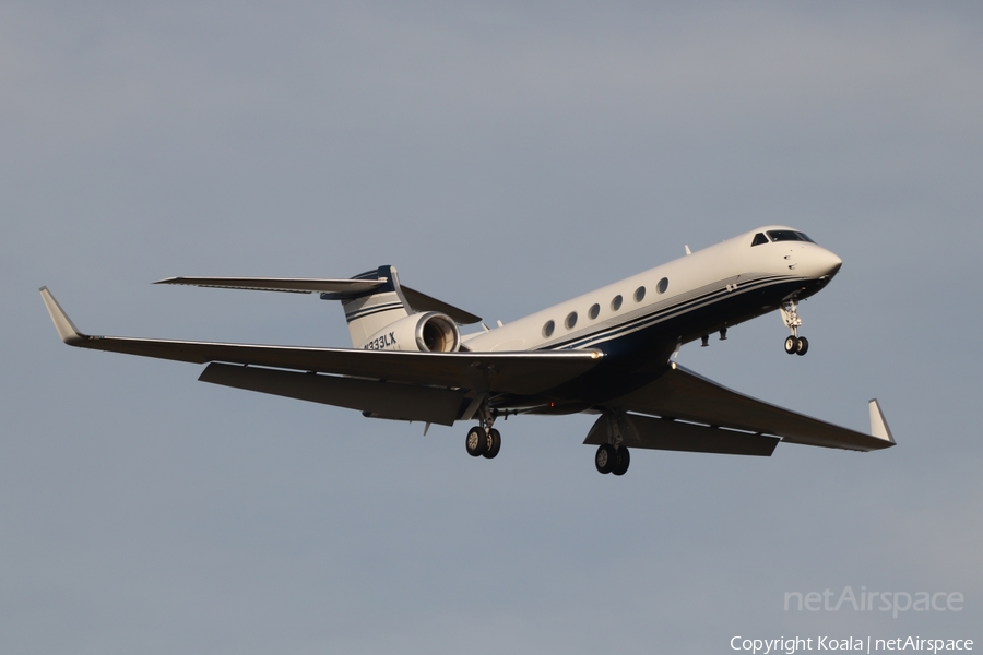 Starjet Gulfstream G-V (N333LX) | Photo 536217