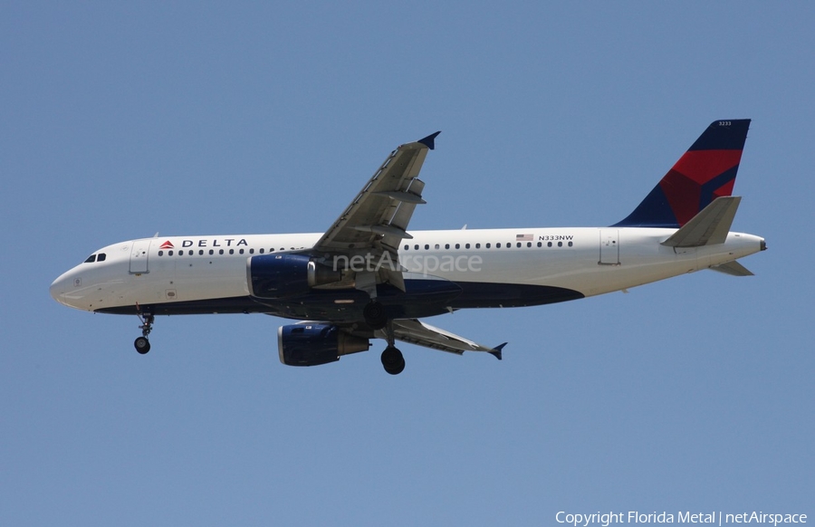 Delta Air Lines Airbus A320-211 (N333NW) | Photo 331304