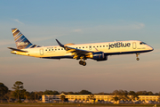 JetBlue Airways Embraer ERJ-190AR (ERJ-190-100IGW) (N334JB) at  Sarasota - Bradenton, United States