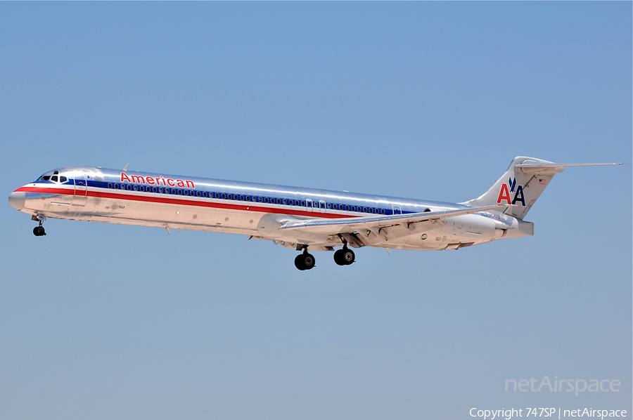 American Airlines McDonnell Douglas MD-82 (N33502) | Photo 38293