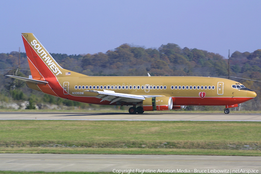 Southwest Airlines Boeing 737-3H4 (N335SW) | Photo 184606