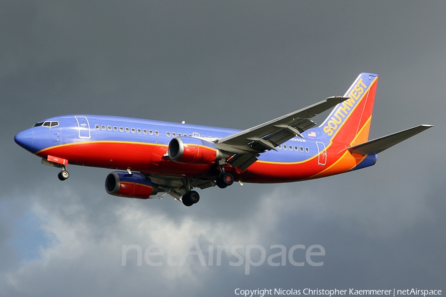 Southwest Airlines Boeing 737-3H4 (N335SW) | Photo 127018