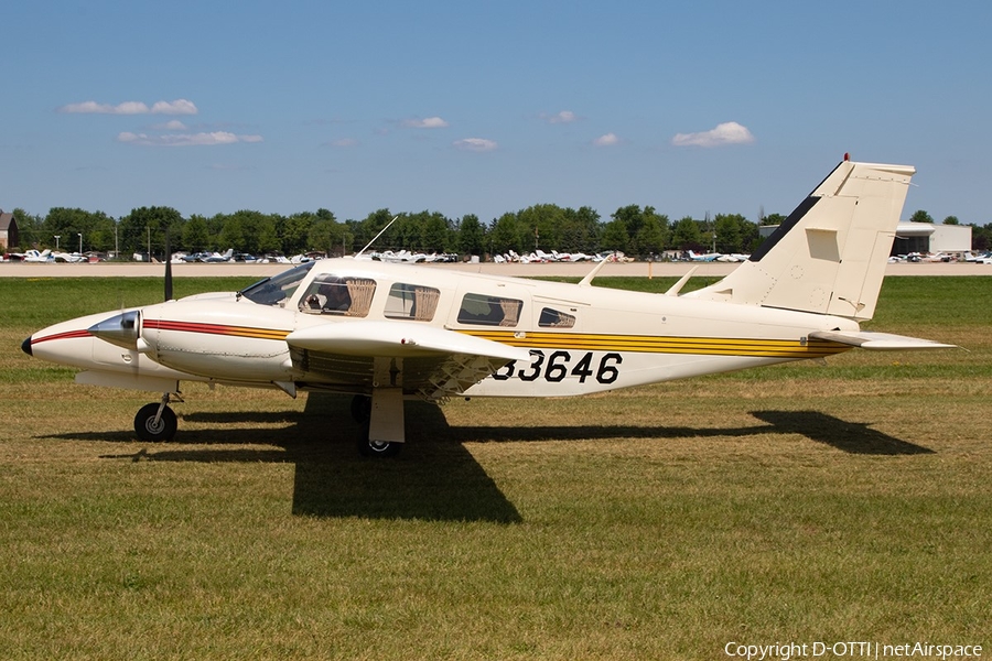 (Private) Piper PA-34-200T Seneca II (N33646) | Photo 660262
